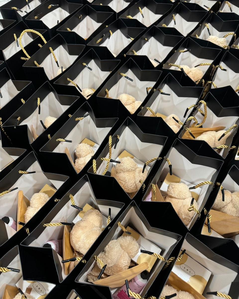 Event Gifts Box